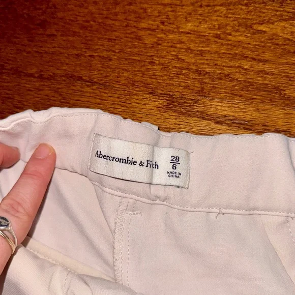 Abercrombie Cream High Rise Wide Leg Crepette Pant- Size 28 - Picture 9 of 12